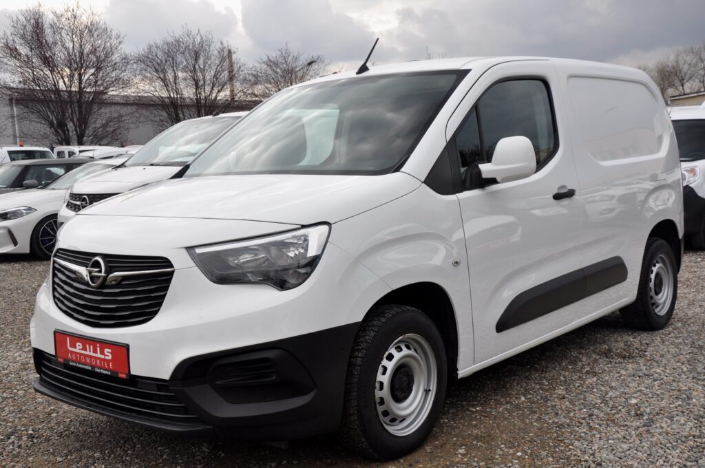 Opel Combo Furgon 3 Locuri - 2020 - Levis Automobile